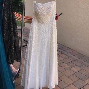 Priscilla’s of Boston Vinyard Wedding Dress